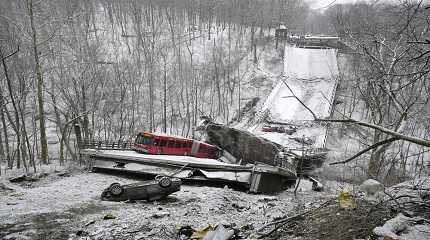 bridge collapse