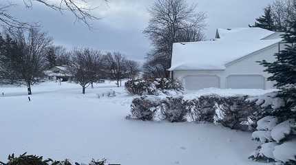 Heavy snow blankets