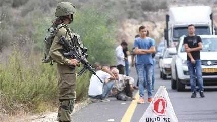 Israel blocked roads to Palestinian villages