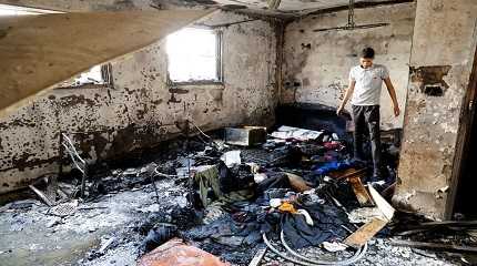 damaged building Israeli raid in Balata camp