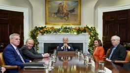 Joe Biden meets with congressional leaders