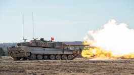 Leopard II tank