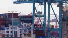 US shipping gateway closes due to worker shortage