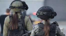 Israeli female soldiers
