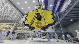 the mirror of the James Webb Space Telescope