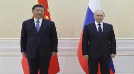 Xi Jinping and  Vladimir Putin