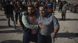 Israel deports Palestinian workers